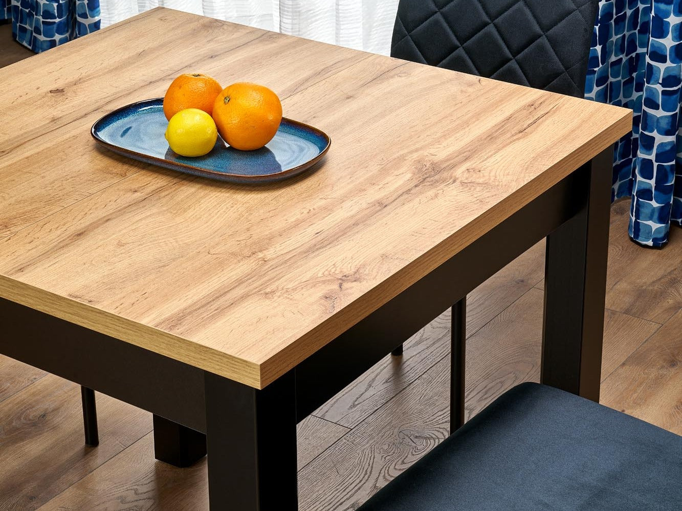 Stalas QUBIK extension stalas, artisan ąžuolas / juoda V-PL-QUBIK-ST