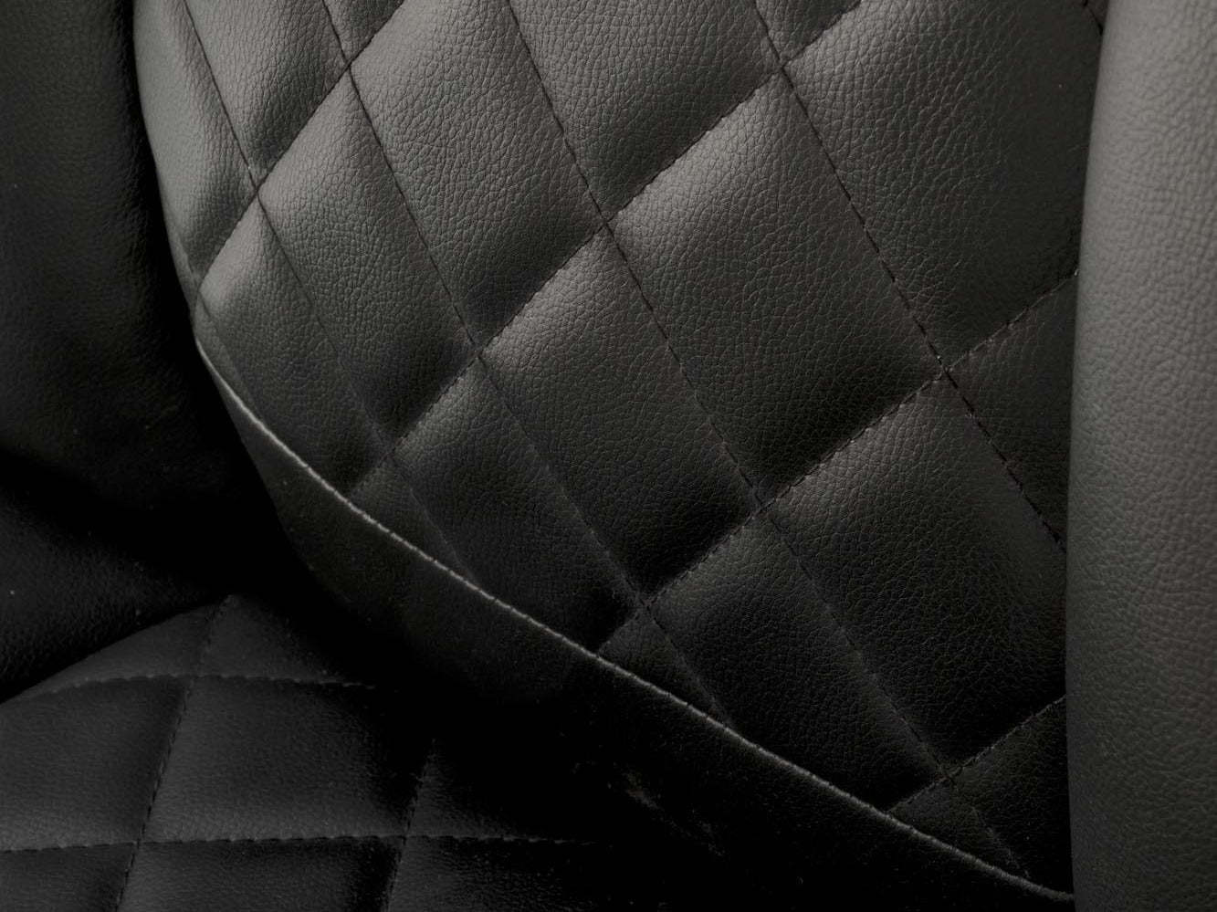 Biuro kėdė HELDER executive o.kėdė: juoda V-CH-HELDER-FOT-CZARNY (Juoda) 4236239