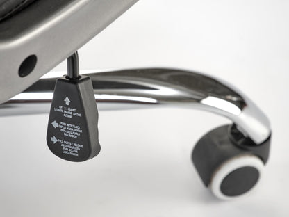 Biuro kėdė HELDER executive o.kėdė: juoda V-CH-HELDER-FOT-CZARNY (Juoda) 4236240