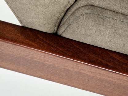 Sofa MILANO 2S sofa V-PL-MILANO_2S-SOFA-OLIWKOWY, Spalva: Castel 39